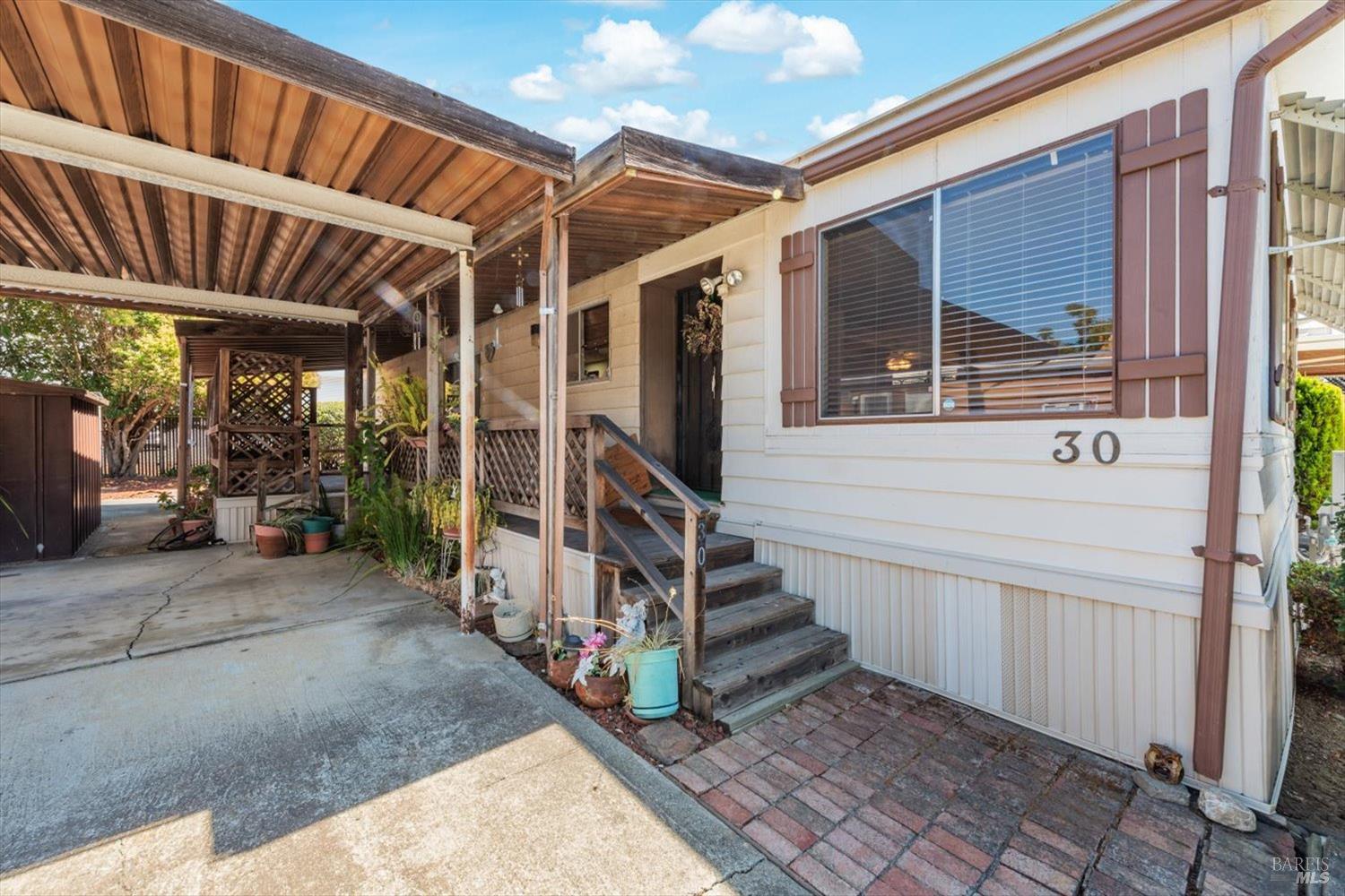 Detail Gallery Image 6 of 45 For 30 Constance Dr, Vallejo,  CA 94590 - 2 Beds | 2 Baths