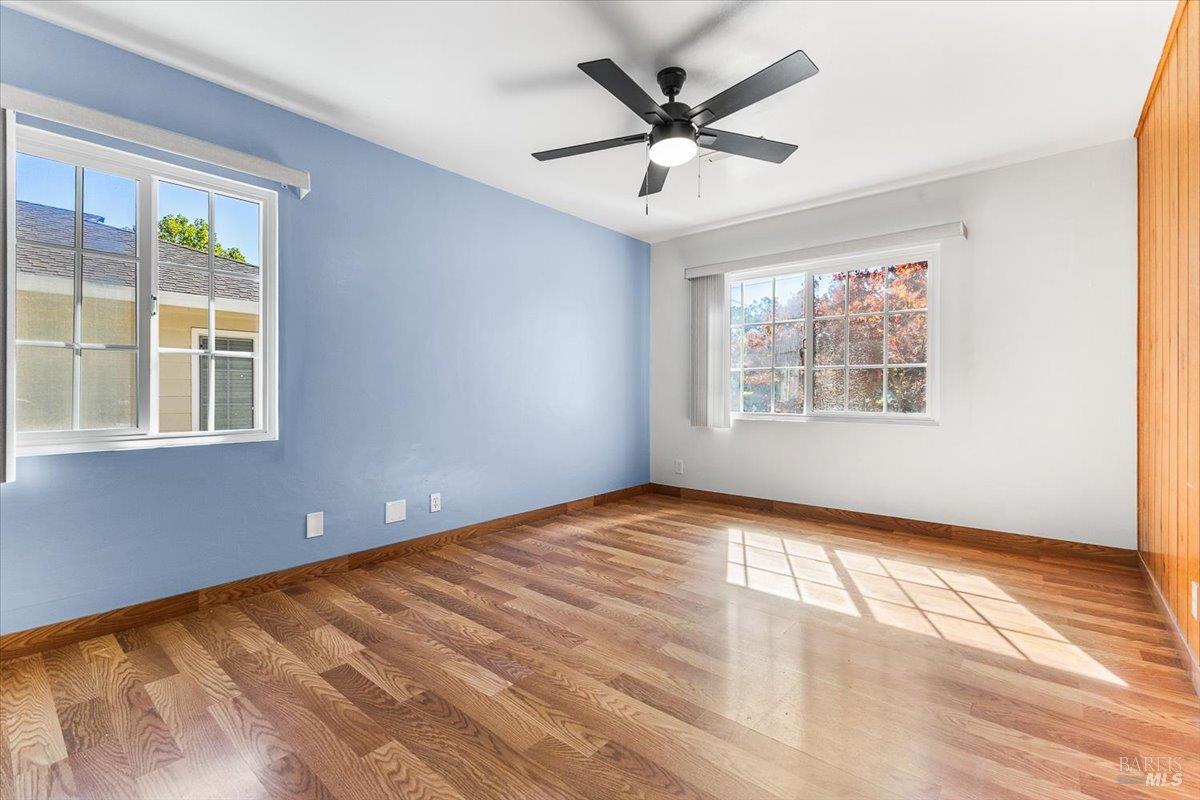 Detail Gallery Image 17 of 33 For 2420 Lomitas Ave, Santa Rosa,  CA 95404 - 4 Beds | 2 Baths