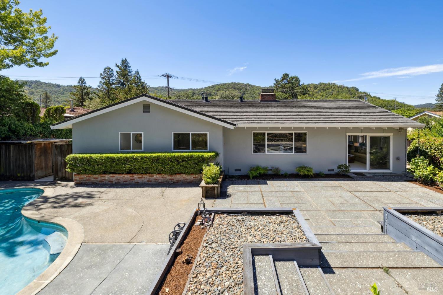 Detail Gallery Image 40 of 44 For 340 Alameda De La Loma Unkn, Novato,  CA 94949 - 3 Beds | 2 Baths