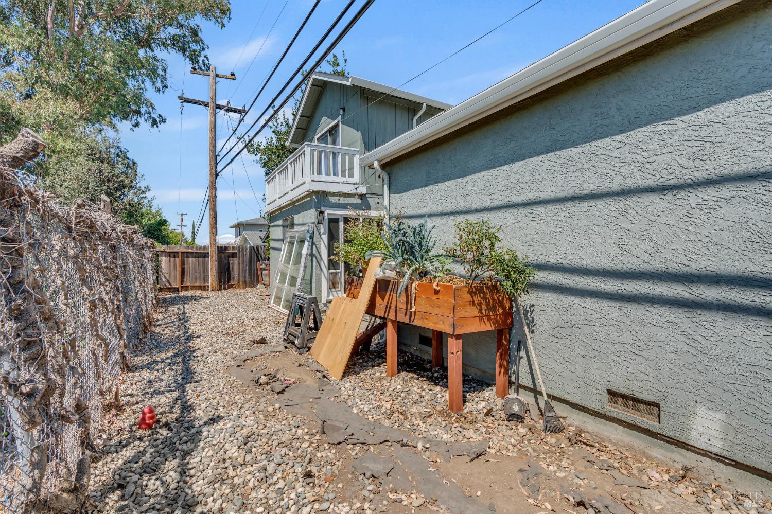 Detail Gallery Image 30 of 37 For 1331 Canterbury Dr, Fairfield,  CA 94533 - 4 Beds | 2 Baths