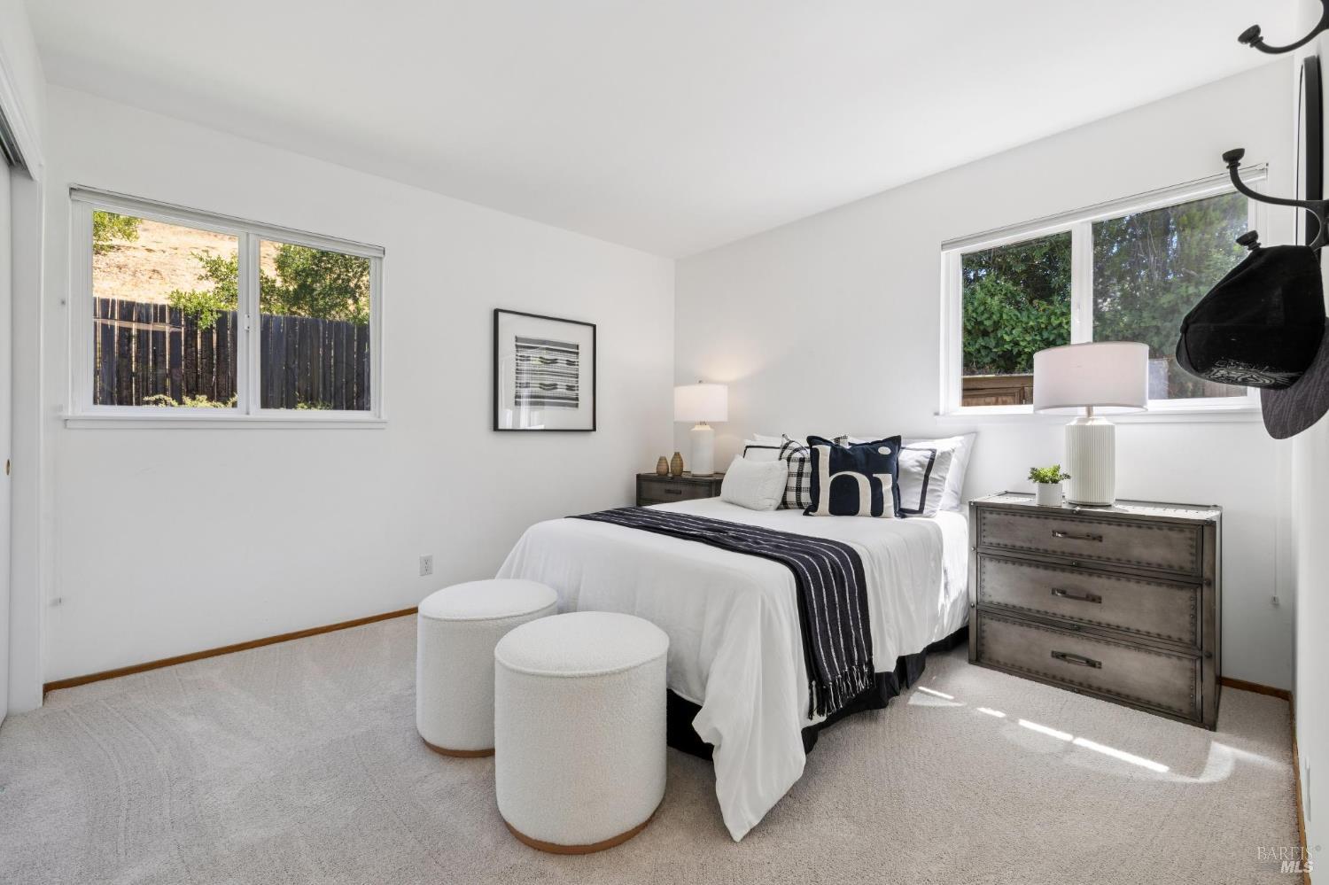 Detail Gallery Image 30 of 44 For 340 Alameda De La Loma Unkn, Novato,  CA 94949 - 3 Beds | 2 Baths