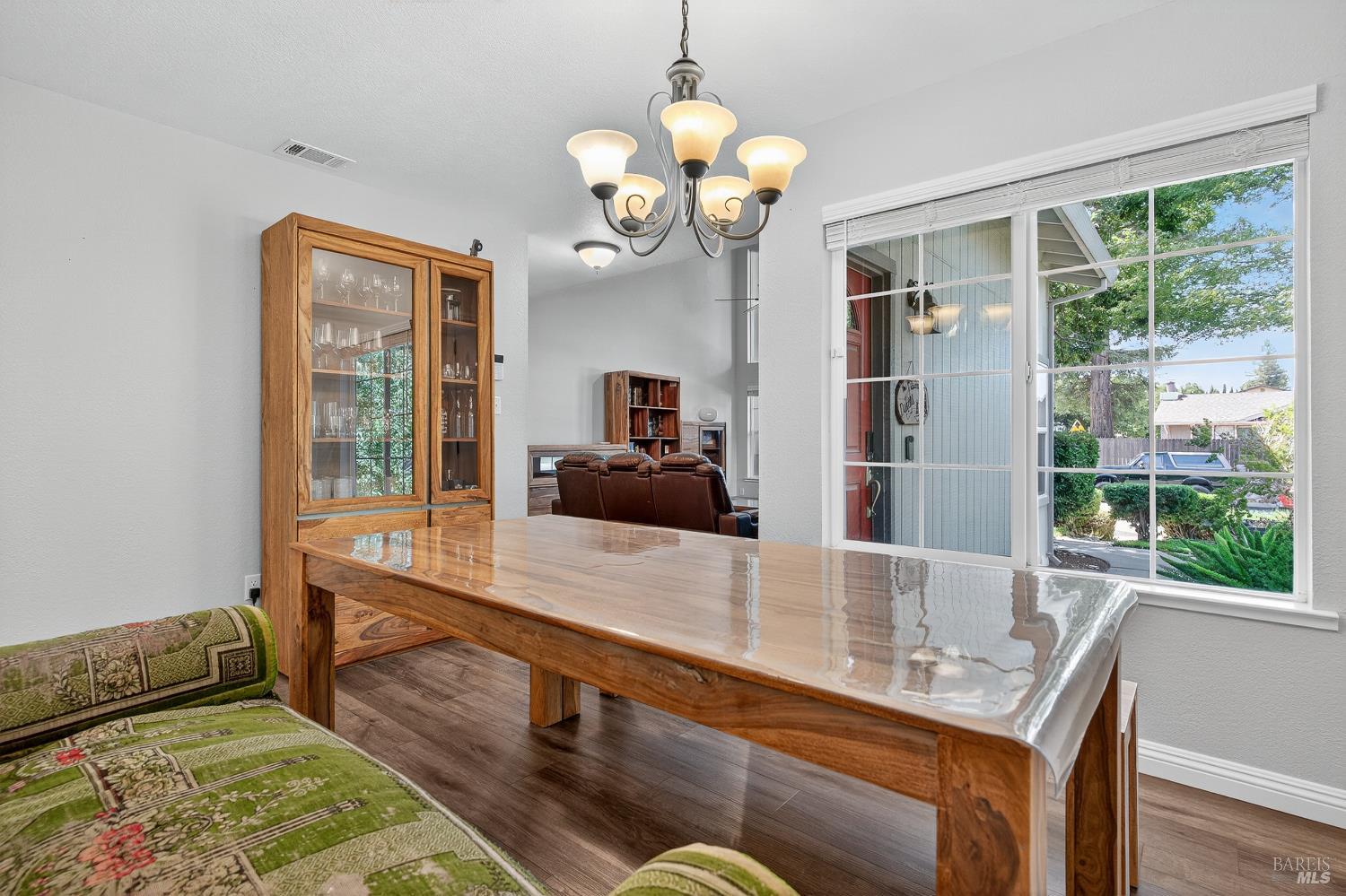 Detail Gallery Image 21 of 58 For 920 N Lincoln St, Dixon,  CA 95620 - 4 Beds | 2 Baths