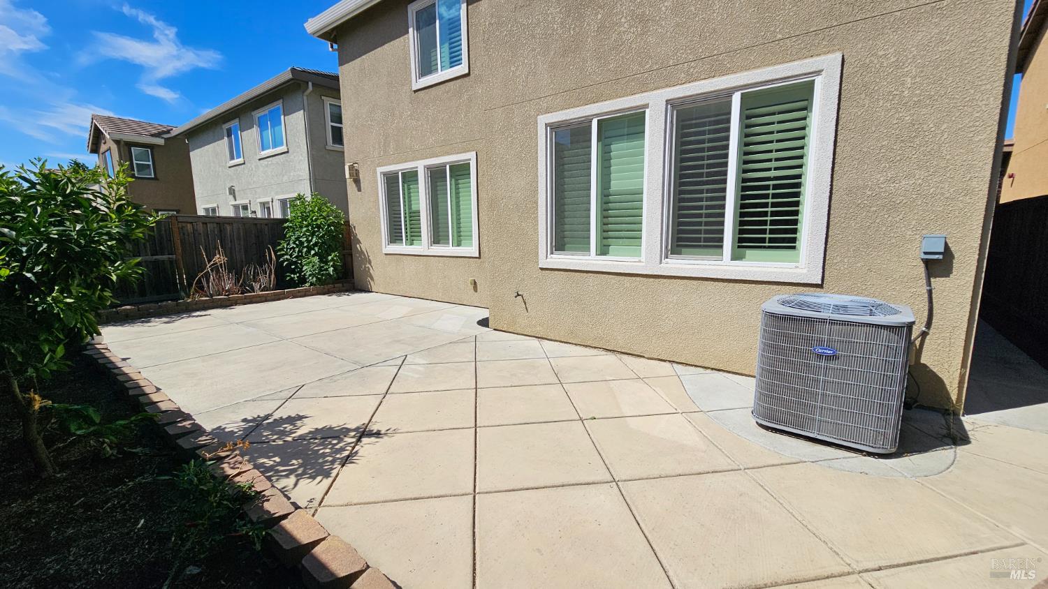 Detail Gallery Image 5 of 29 For 5342 Gramercy Cir, Fairfield,  CA 94533 - 4 Beds | 3/1 Baths