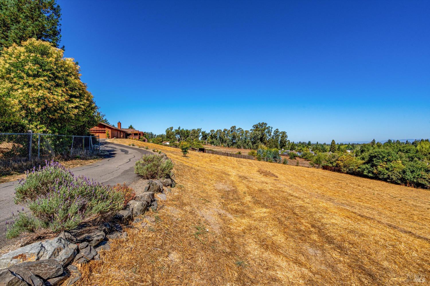 Detail Gallery Image 50 of 60 For 8962 Cypress Ave, Cotati,  CA 94931 - 3 Beds | 2/1 Baths