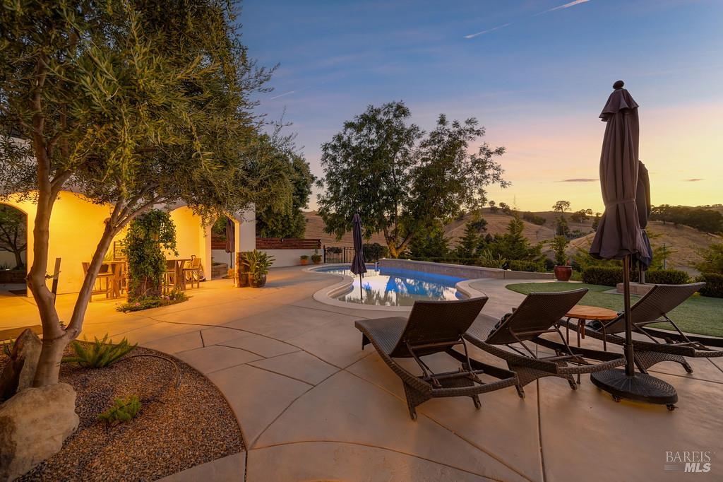 Detail Gallery Image 98 of 99 For 4050 English Oaks Dr, Vacaville,  CA 95688 - 5 Beds | 5 Baths