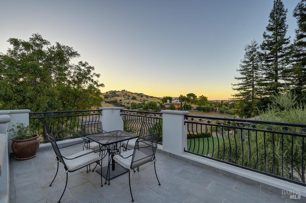 Detail Gallery Image 84 of 99 For 4050 English Oaks Dr, Vacaville,  CA 95688 - 5 Beds | 5 Baths