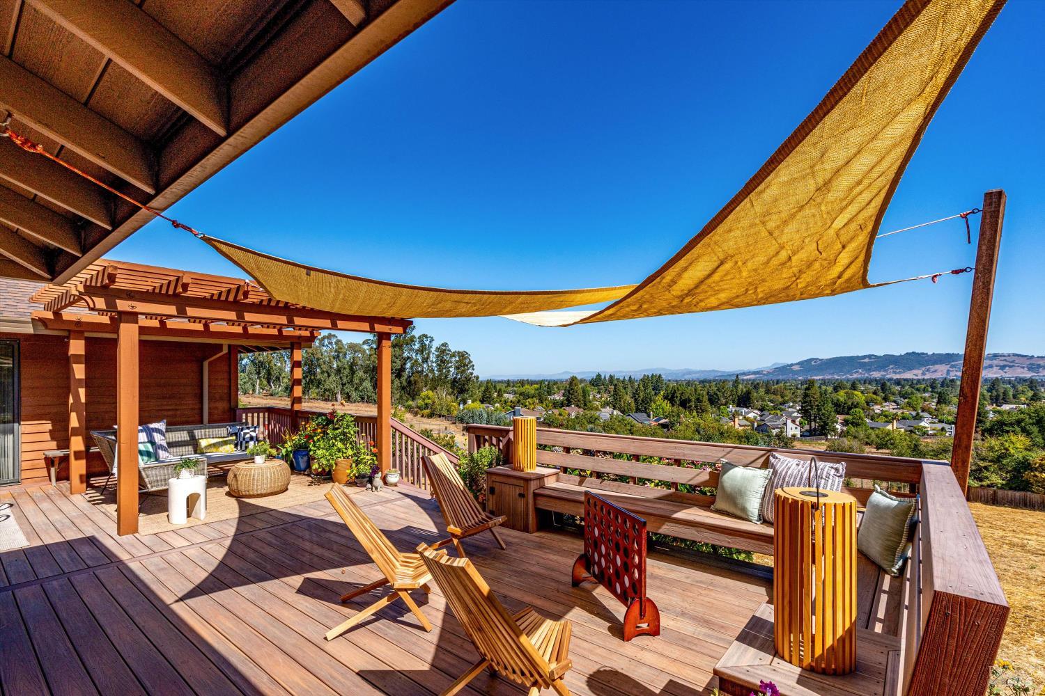 Detail Gallery Image 26 of 60 For 8962 Cypress Ave, Cotati,  CA 94931 - 3 Beds | 2/1 Baths