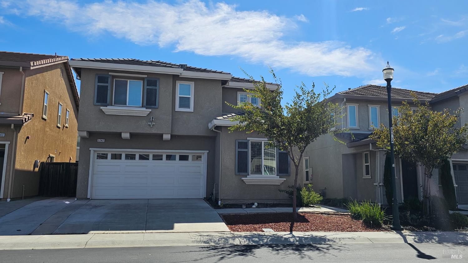 Detail Gallery Image 1 of 29 For 5342 Gramercy Cir, Fairfield,  CA 94533 - 4 Beds | 3/1 Baths