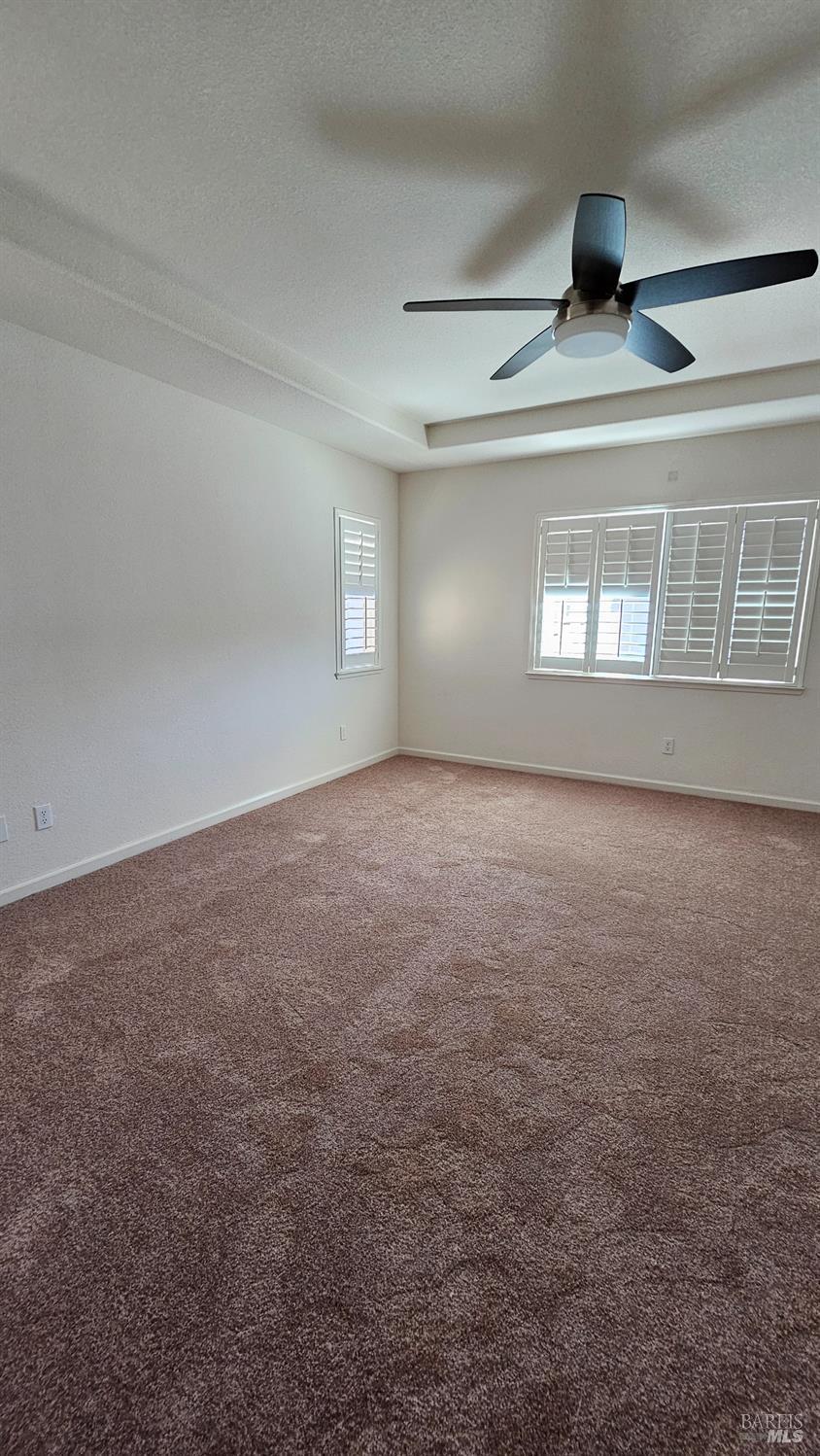 Detail Gallery Image 11 of 29 For 5342 Gramercy Cir, Fairfield,  CA 94533 - 4 Beds | 3/1 Baths