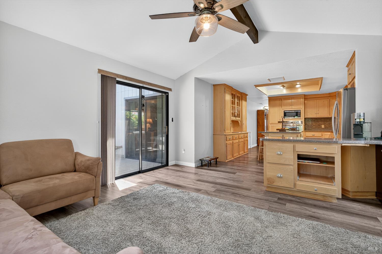 Detail Gallery Image 15 of 58 For 920 N Lincoln St, Dixon,  CA 95620 - 4 Beds | 2 Baths