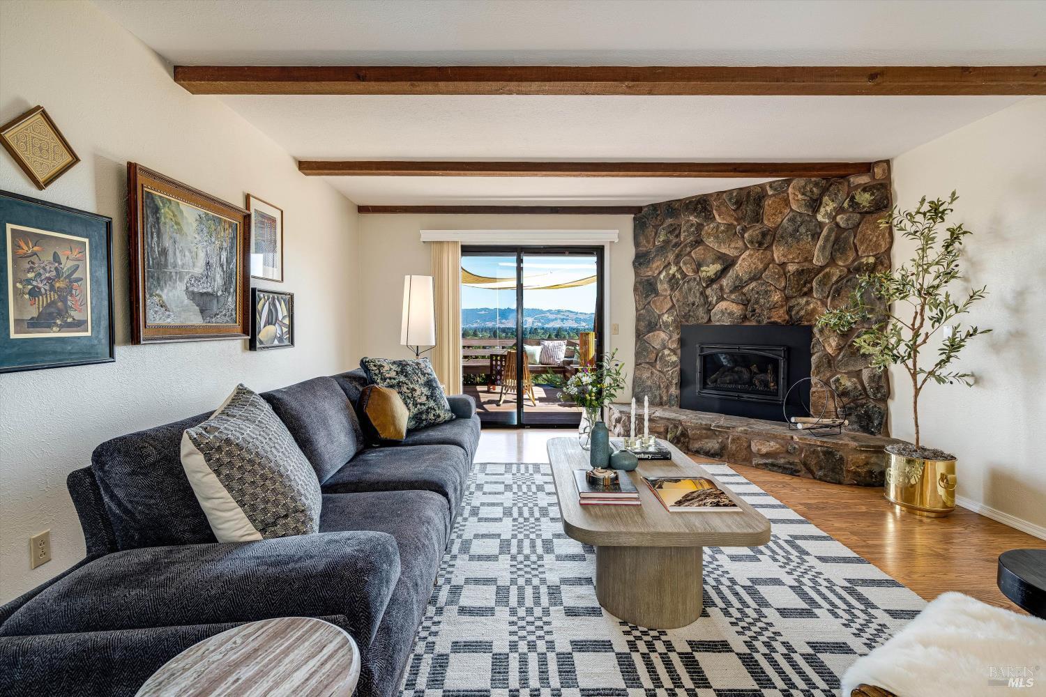 Detail Gallery Image 22 of 60 For 8962 Cypress Ave, Cotati,  CA 94931 - 3 Beds | 2/1 Baths