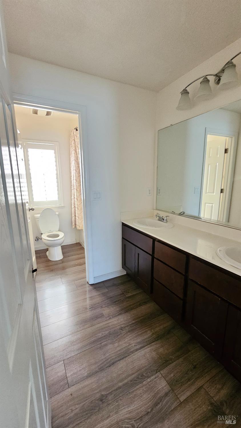 Detail Gallery Image 19 of 29 For 5342 Gramercy Cir, Fairfield,  CA 94533 - 4 Beds | 3/1 Baths