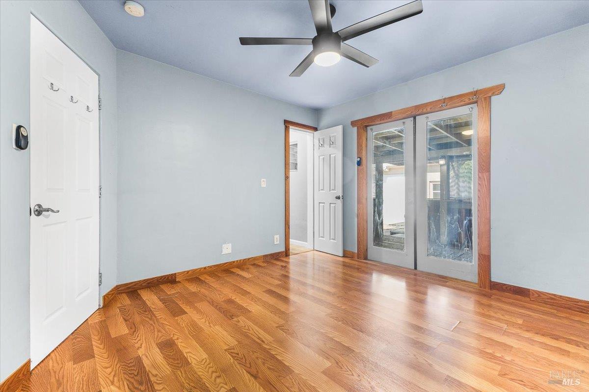 Detail Gallery Image 20 of 33 For 2420 Lomitas Ave, Santa Rosa,  CA 95404 - 4 Beds | 2 Baths