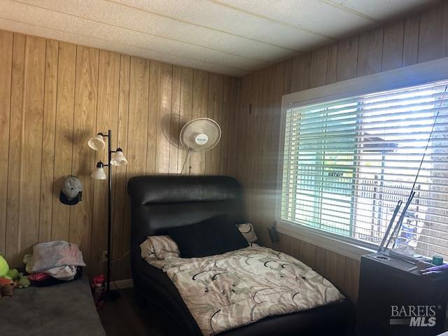 Detail Gallery Image 8 of 24 For 14918 Lakeshore Dr, Clearlake,  CA 95422 - 3 Beds | 2 Baths