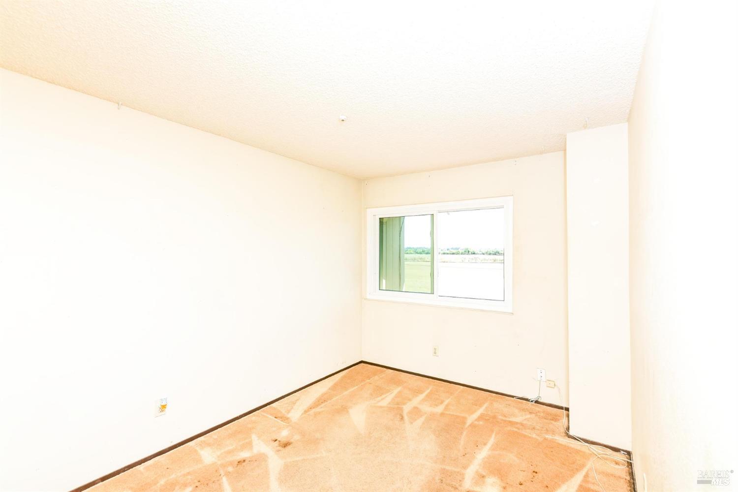 Detail Gallery Image 23 of 26 For 1451 Gold Way, Rohnert Park,  CA 94928 - 3 Beds | 1/1 Baths