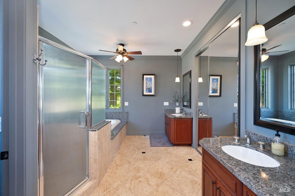 Detail Gallery Image 33 of 99 For 4050 English Oaks Dr, Vacaville,  CA 95688 - 5 Beds | 5 Baths