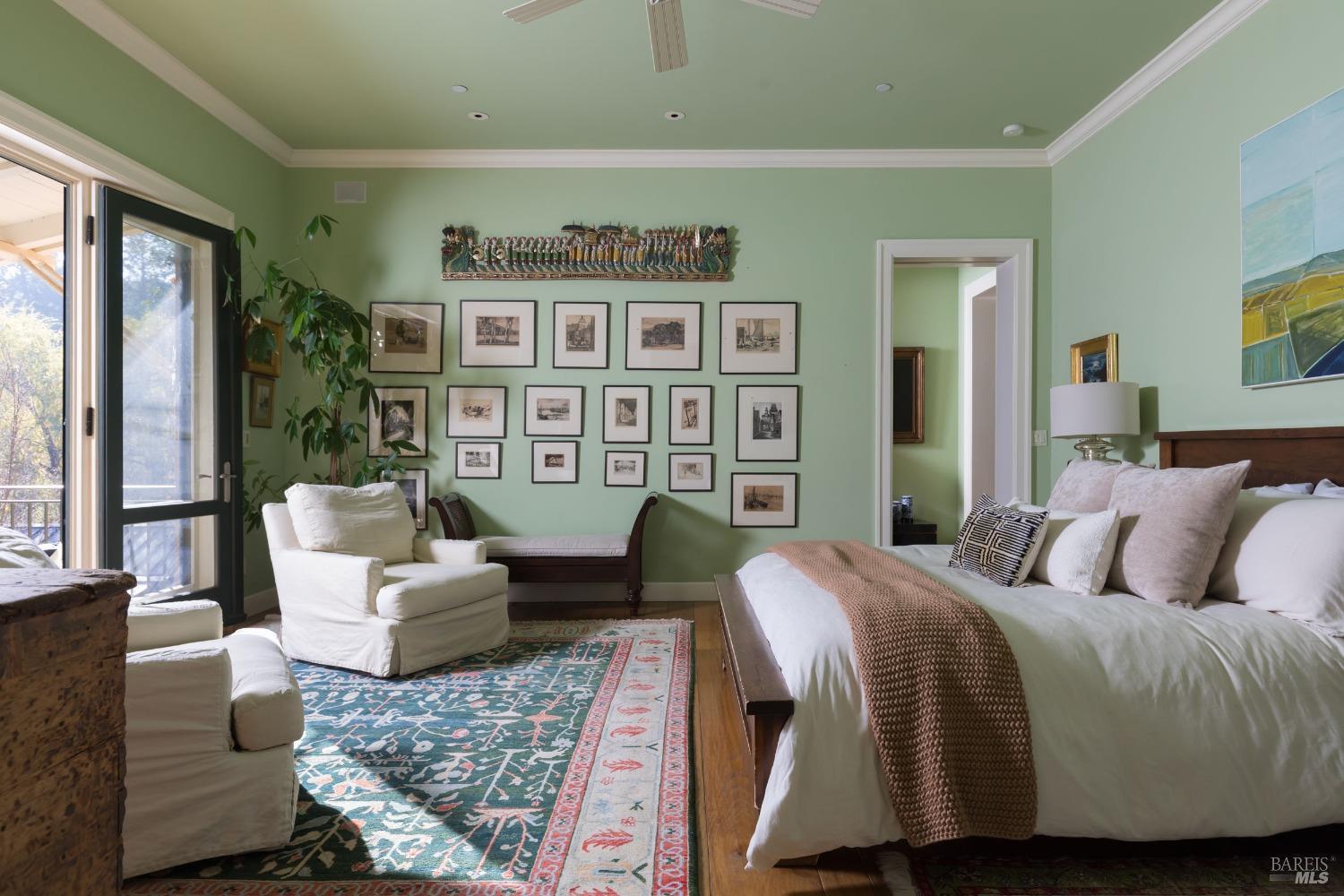 Detail Gallery Image 12 of 37 For 18730 Canyon Rd, Sonoma,  CA 95476 - 4 Beds | 4/1 Baths
