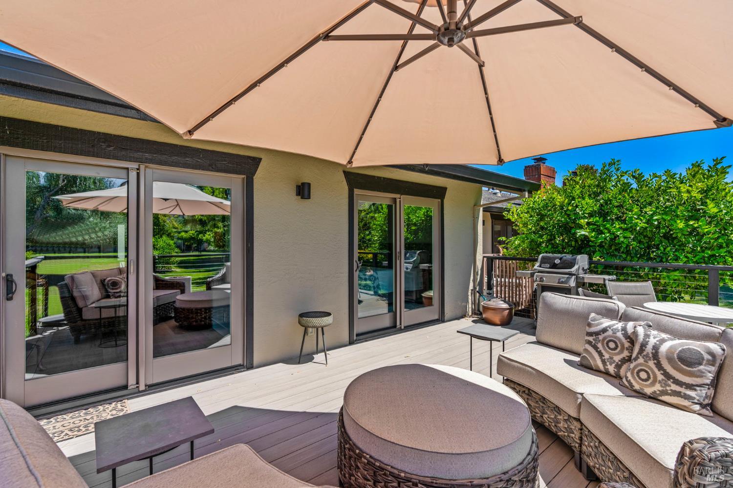Detail Gallery Image 21 of 28 For 135 Vineyard Cir, Yountville,  CA 94599 - 2 Beds | 2 Baths