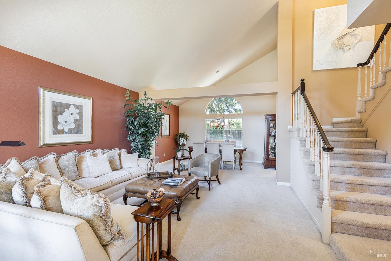 Detail Gallery Image 2 of 17 For 66 Noonan Ranch Cir, Santa Rosa,  CA 95403 - 3 Beds | 2/1 Baths