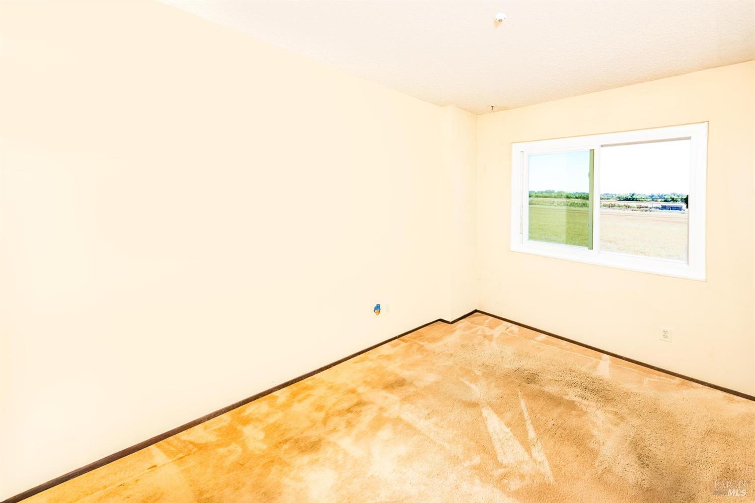 Detail Gallery Image 25 of 26 For 1451 Gold Way, Rohnert Park,  CA 94928 - 3 Beds | 1/1 Baths