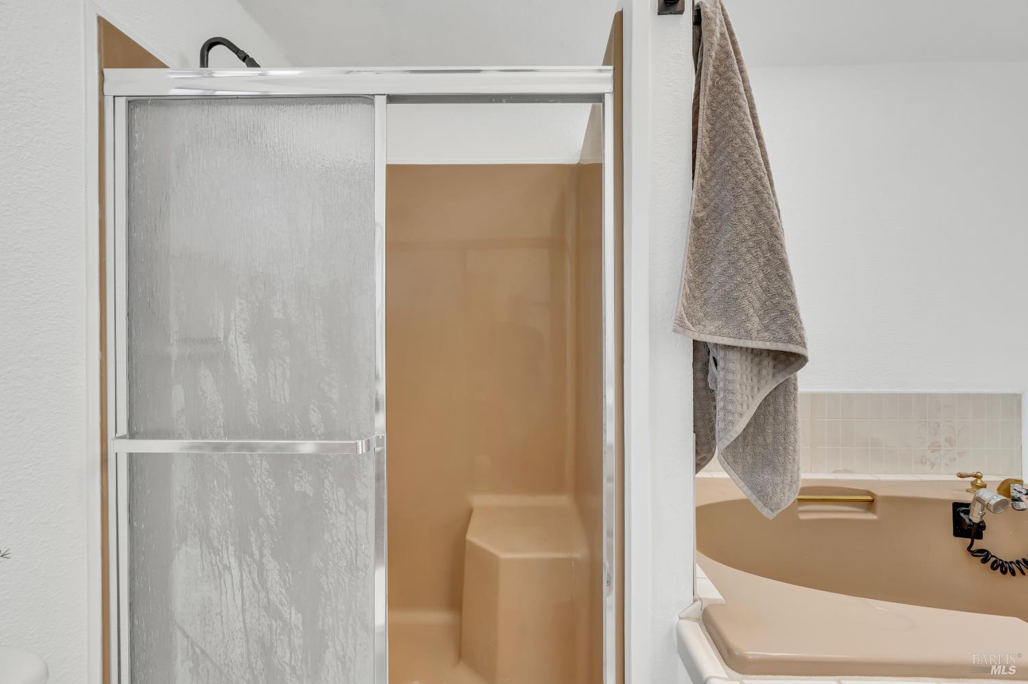 Detail Gallery Image 27 of 37 For 1331 Canterbury Dr, Fairfield,  CA 94533 - 4 Beds | 2 Baths