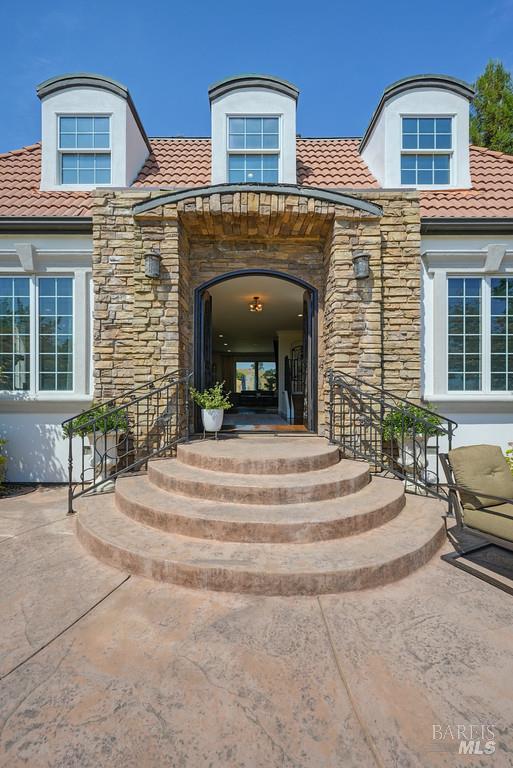 Detail Gallery Image 6 of 99 For 4050 English Oaks Dr, Vacaville,  CA 95688 - 5 Beds | 5 Baths