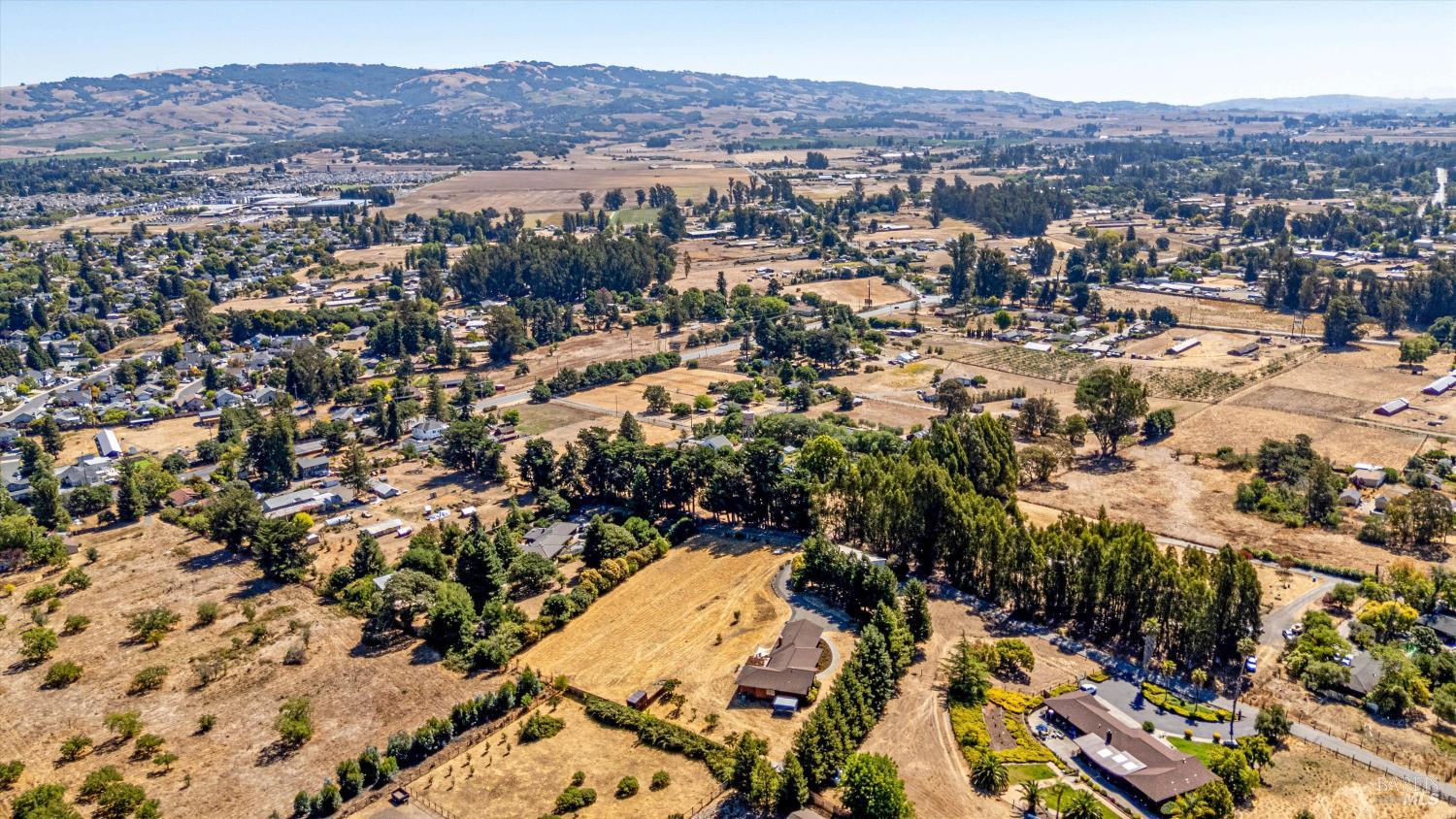 Detail Gallery Image 56 of 60 For 8962 Cypress Ave, Cotati,  CA 94931 - 3 Beds | 2/1 Baths