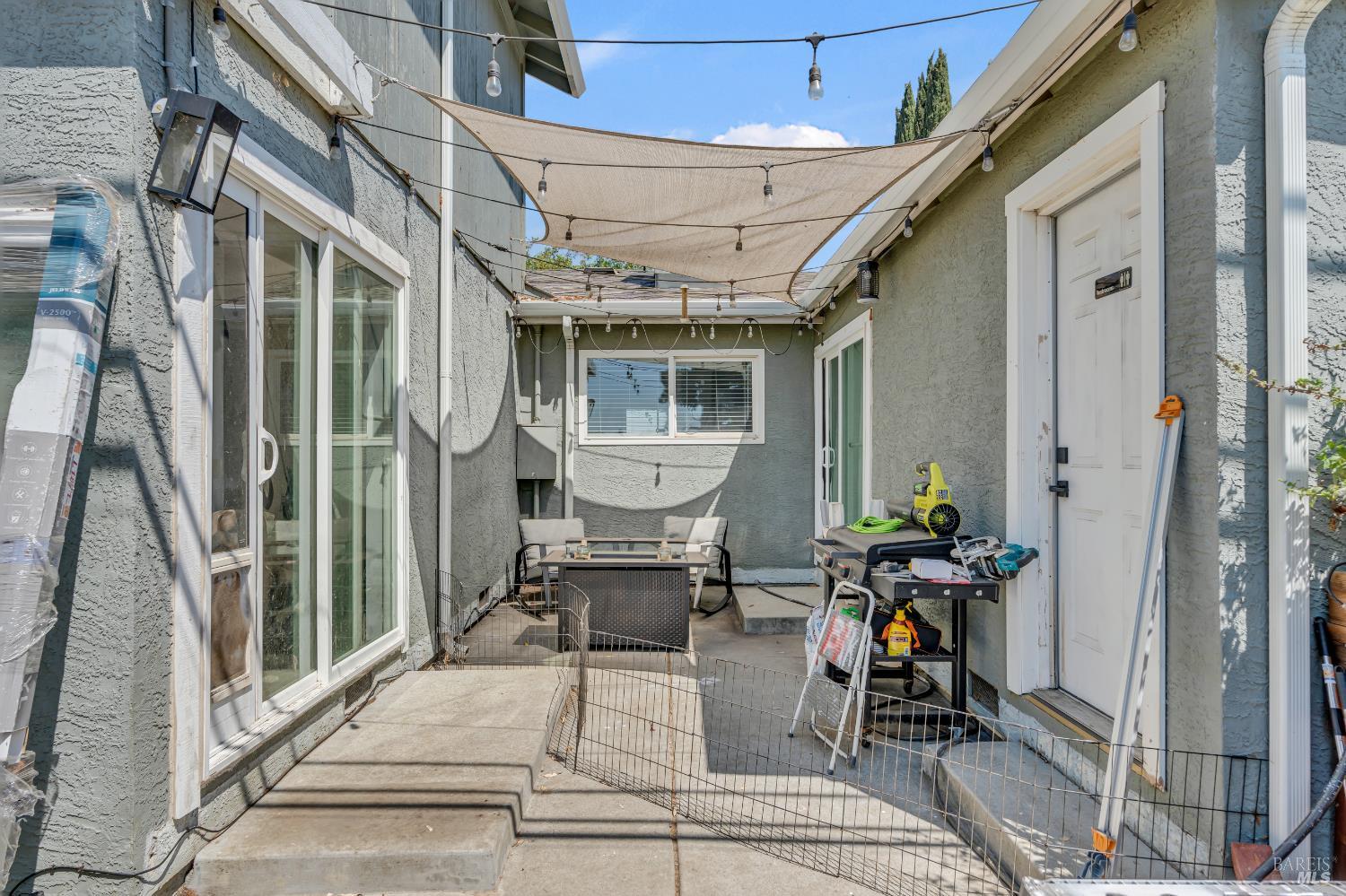 Detail Gallery Image 28 of 37 For 1331 Canterbury Dr, Fairfield,  CA 94533 - 4 Beds | 2 Baths