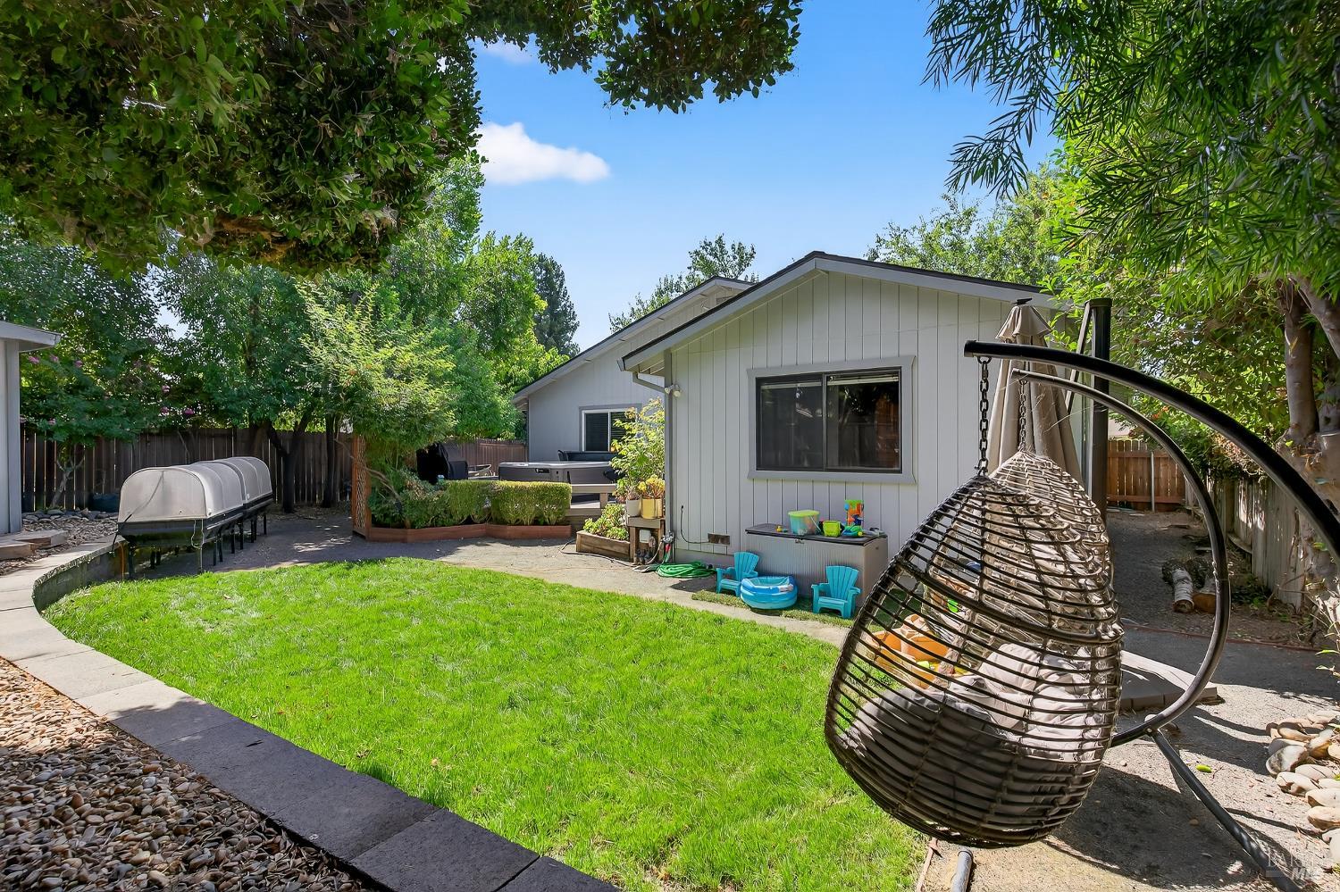 Detail Gallery Image 41 of 58 For 920 N Lincoln St, Dixon,  CA 95620 - 4 Beds | 2 Baths