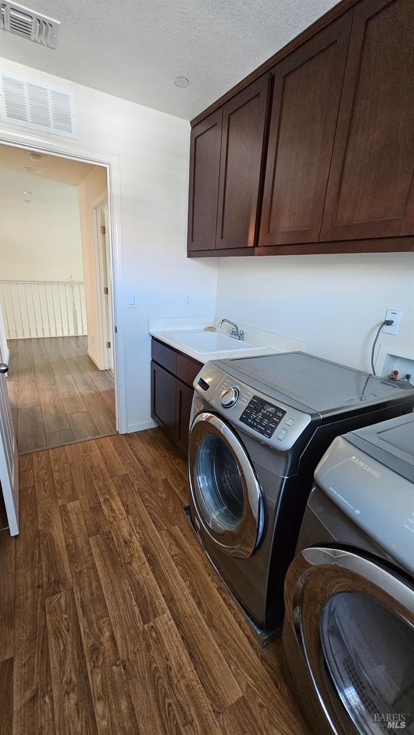 Detail Gallery Image 22 of 29 For 5342 Gramercy Cir, Fairfield,  CA 94533 - 4 Beds | 3/1 Baths