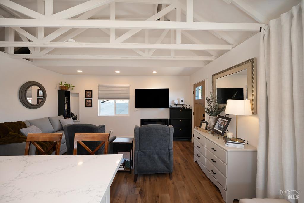 Detail Gallery Image 61 of 99 For 4050 English Oaks Dr, Vacaville,  CA 95688 - 5 Beds | 5 Baths