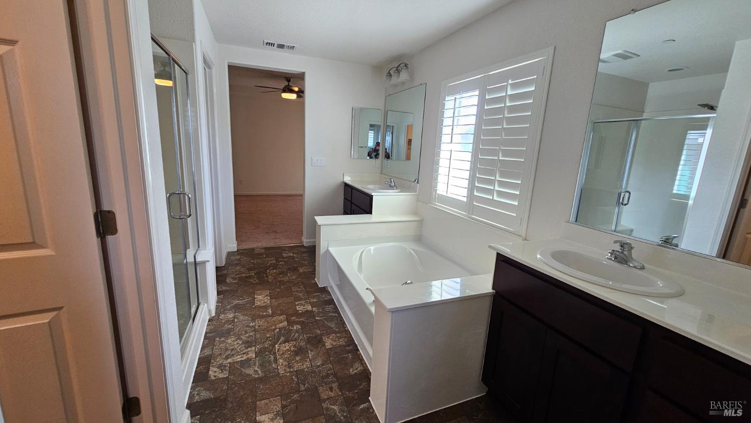 Detail Gallery Image 17 of 29 For 5342 Gramercy Cir, Fairfield,  CA 94533 - 4 Beds | 3/1 Baths