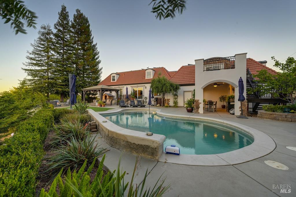Detail Gallery Image 79 of 99 For 4050 English Oaks Dr, Vacaville,  CA 95688 - 5 Beds | 5 Baths