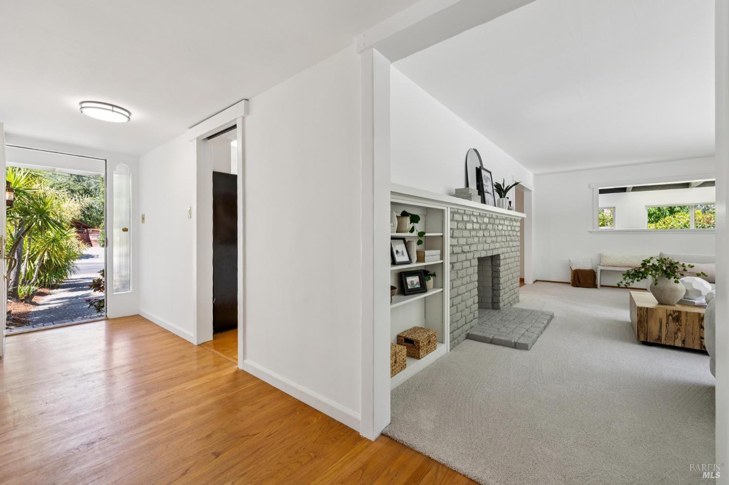 Detail Gallery Image 5 of 44 For 340 Alameda De La Loma Unkn, Novato,  CA 94949 - 3 Beds | 2 Baths