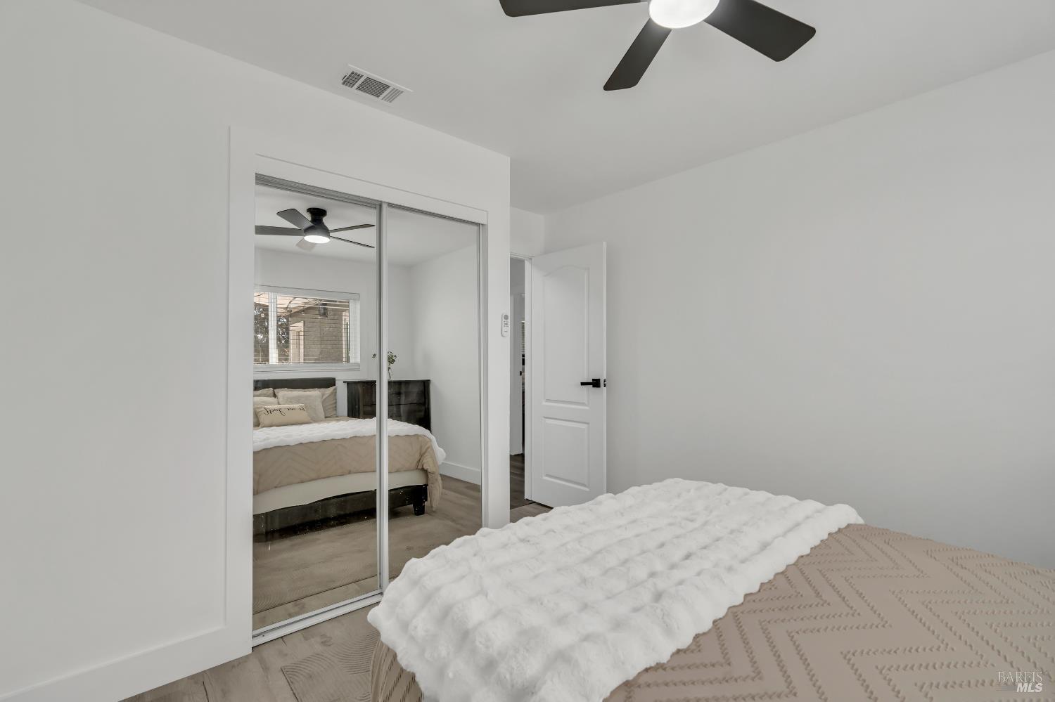 Detail Gallery Image 12 of 37 For 1331 Canterbury Dr, Fairfield,  CA 94533 - 4 Beds | 2 Baths