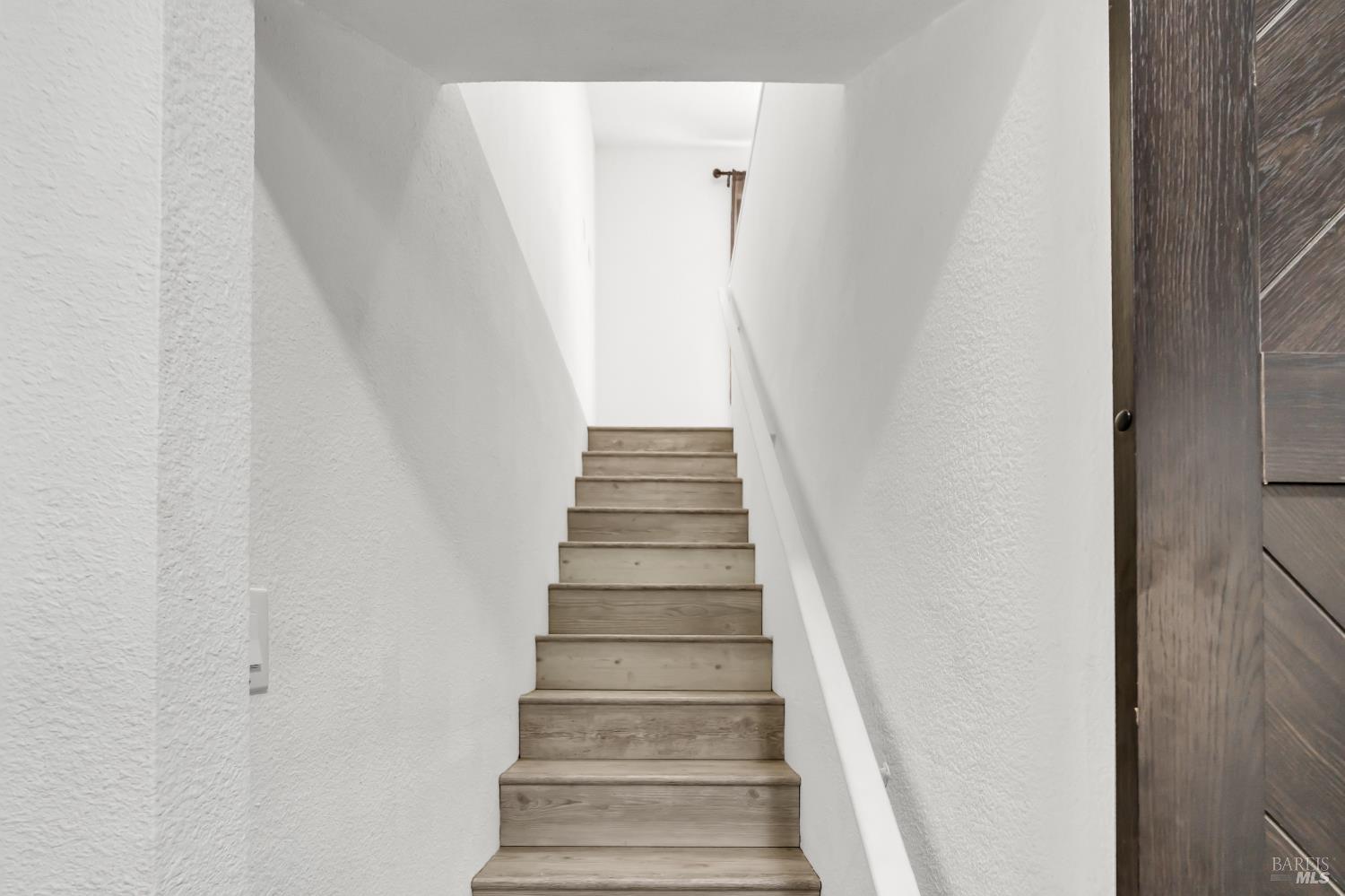 Detail Gallery Image 20 of 37 For 1331 Canterbury Dr, Fairfield,  CA 94533 - 4 Beds | 2 Baths