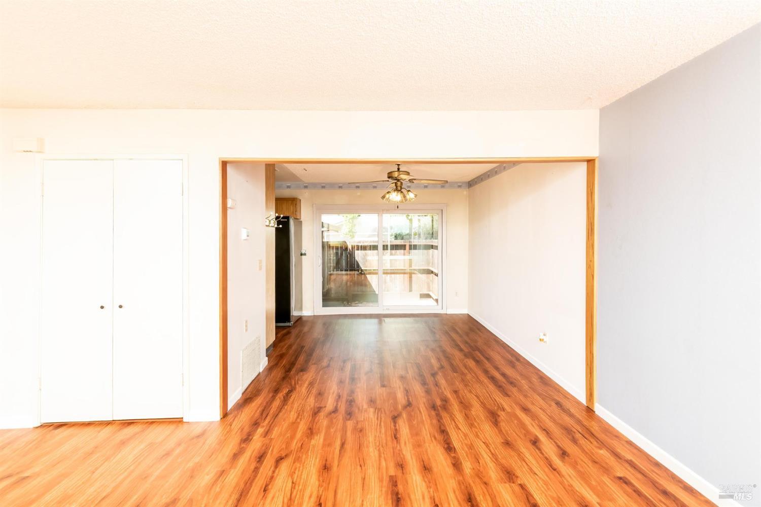 Detail Gallery Image 13 of 26 For 1451 Gold Way, Rohnert Park,  CA 94928 - 3 Beds | 1/1 Baths