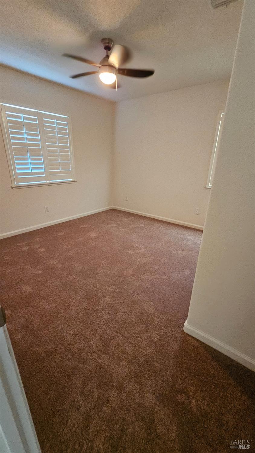 Detail Gallery Image 20 of 29 For 5342 Gramercy Cir, Fairfield,  CA 94533 - 4 Beds | 3/1 Baths