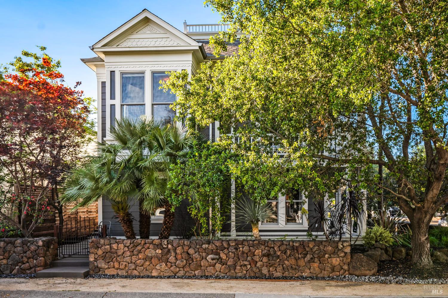 Detail Gallery Image 7 of 96 For 6555 Yount St, Yountville,  CA 94599 - 3 Beds | 2/1 Baths