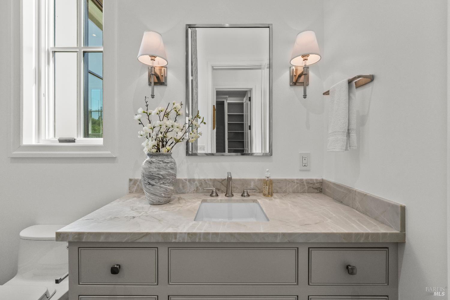 Detail Gallery Image 40 of 68 For 2509 Madrona Ave, Saint Helena,  CA 94574 - 4 Beds | 4/1 Baths