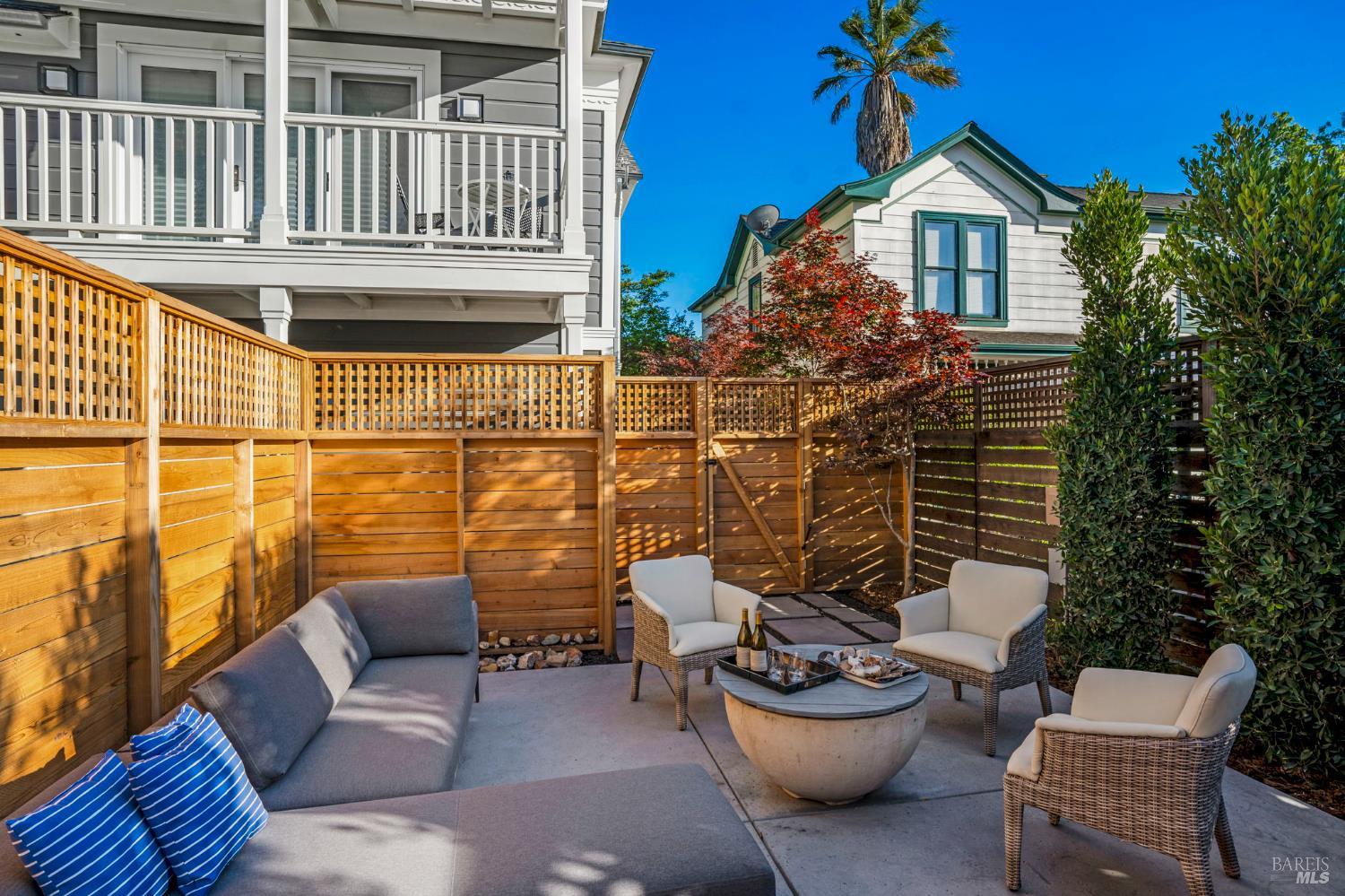 Detail Gallery Image 88 of 96 For 6555 Yount St, Yountville,  CA 94599 - 3 Beds | 2/1 Baths