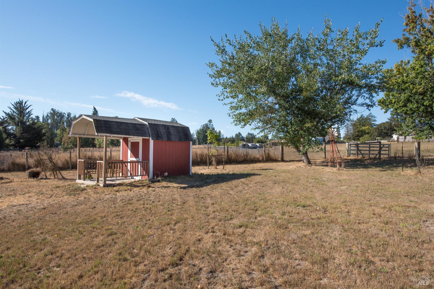 Detail Gallery Image 59 of 88 For 5301 Hutchinson Rd, Sebastopol,  CA 95472 - 3 Beds | 3 Baths