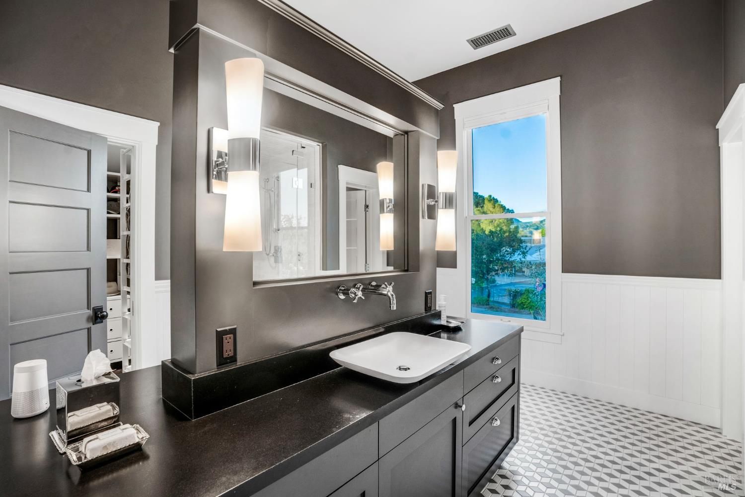 Detail Gallery Image 63 of 96 For 6555 Yount St, Yountville,  CA 94599 - 3 Beds | 2/1 Baths