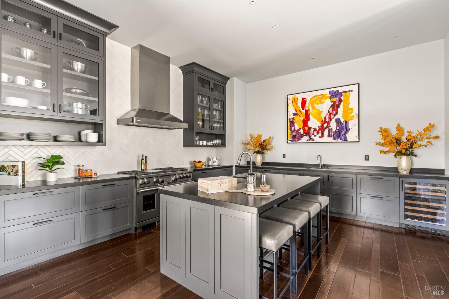 Detail Gallery Image 28 of 96 For 6555 Yount St, Yountville,  CA 94599 - 3 Beds | 2/1 Baths