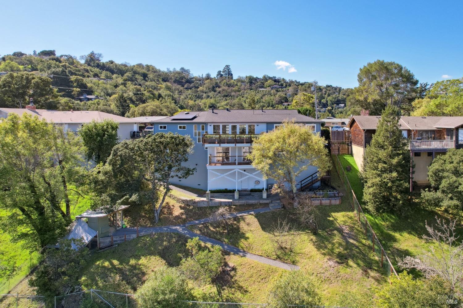 Detail Gallery Image 41 of 50 For 544 Bret Harte Rd, San Rafael,  CA 94901 - 4 Beds | 3 Baths