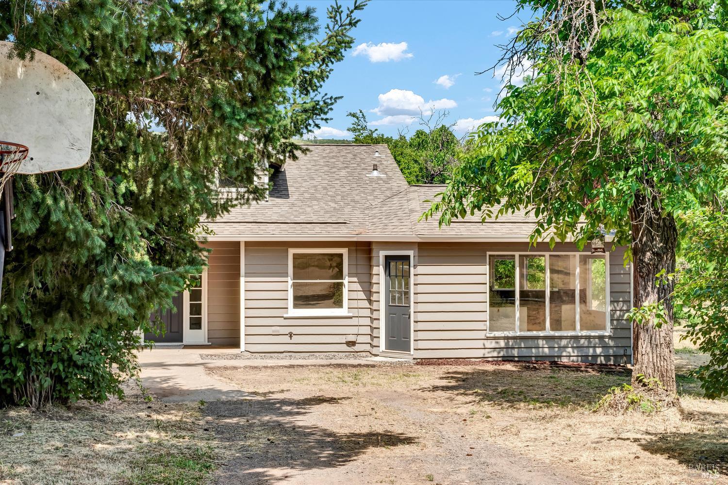 Detail Gallery Image 41 of 50 For 22550 Shady Grove Rd, Middletown,  CA 95461 - 3 Beds | 1 Baths