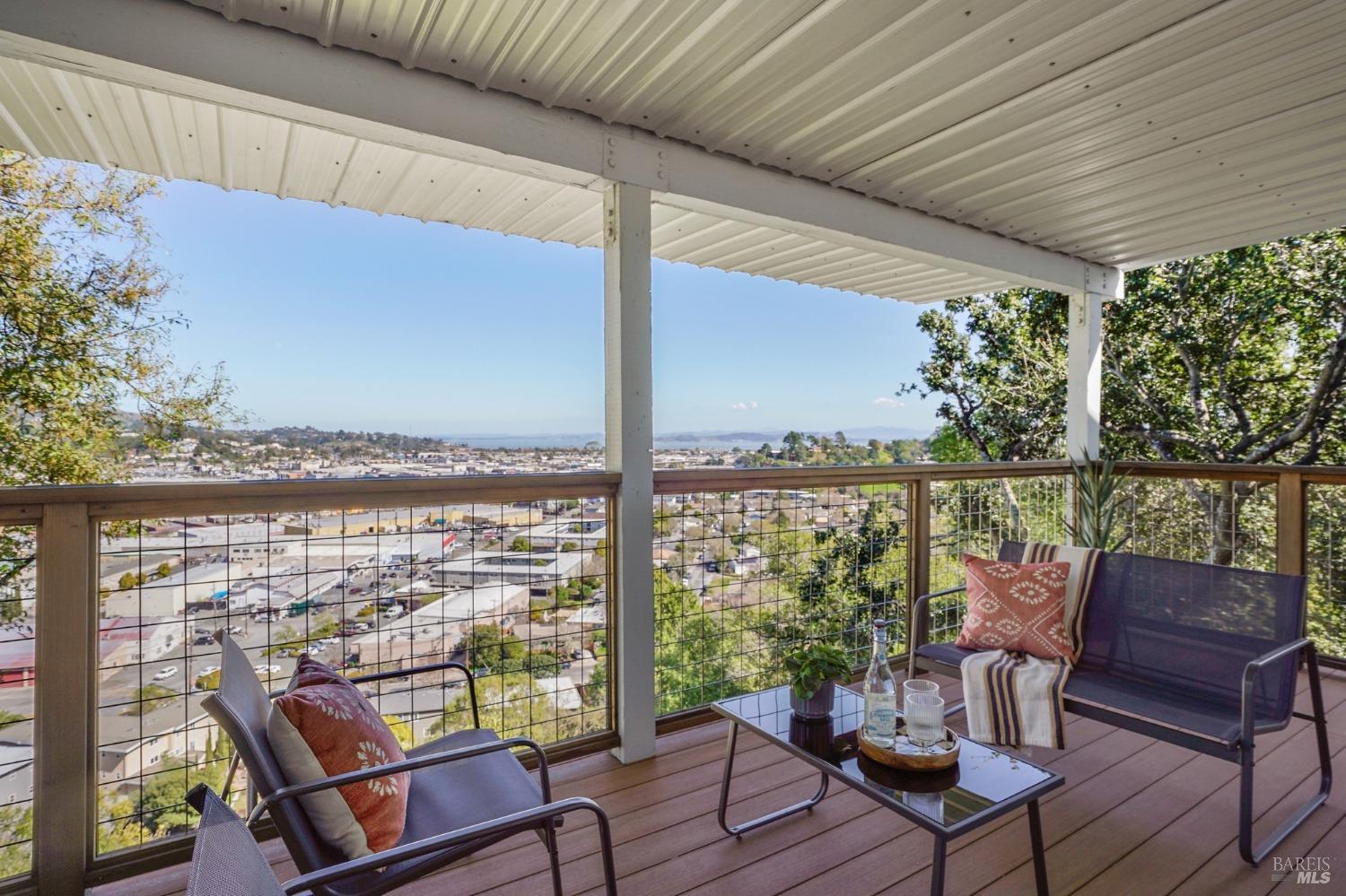 Detail Gallery Image 36 of 50 For 544 Bret Harte Rd, San Rafael,  CA 94901 - 4 Beds | 3 Baths