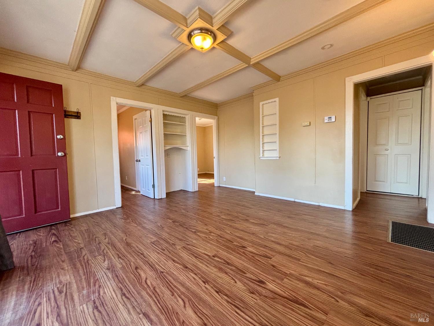 Detail Gallery Image 9 of 38 For 226 Nigh St, Vallejo,  CA 94590 - 3 Beds | 1/1 Baths