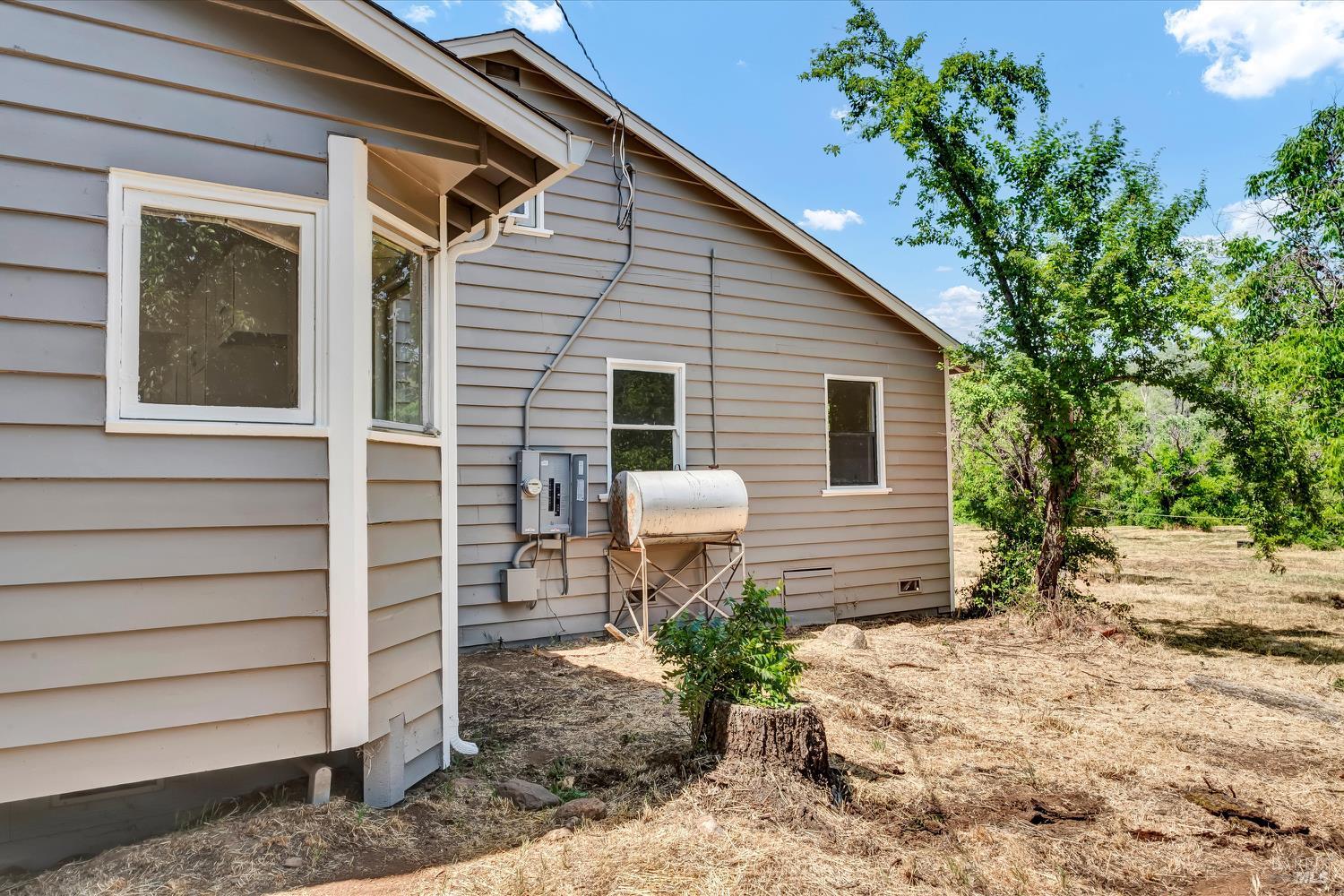 Detail Gallery Image 42 of 50 For 22550 Shady Grove Rd, Middletown,  CA 95461 - 3 Beds | 1 Baths