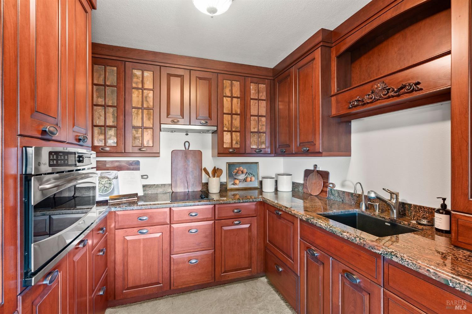Detail Gallery Image 13 of 31 For 100 Thorndale Dr #244,  San Rafael,  CA 94903 - 2 Beds | 1/1 Baths